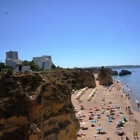 Paraiso De *
