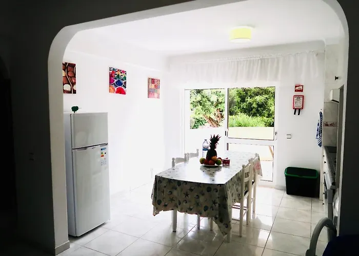 Apartment Paraiso De *