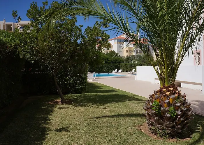 Paraiso De Apartment